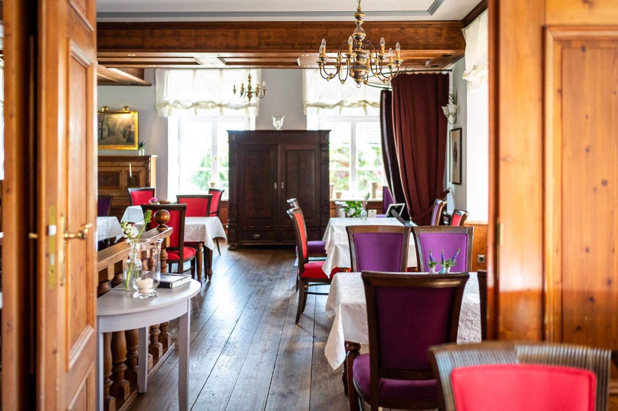 Romantik Hotel Gutshaus Ludorf Extérieur photo