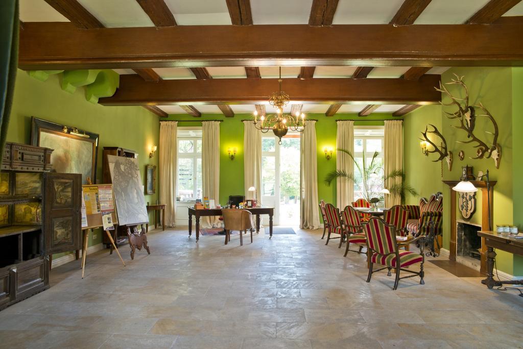 Romantik Hotel Gutshaus Ludorf Extérieur photo