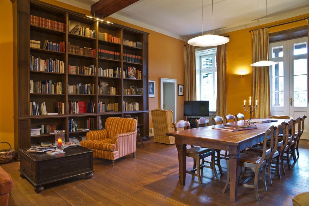 Romantik Hotel Gutshaus Ludorf Extérieur photo